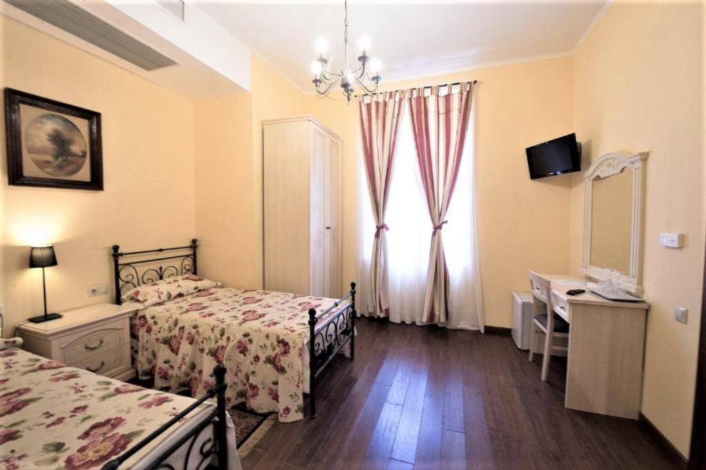 טימישוארה Park Villa - Boutique Hotel מראה חיצוני תמונה
