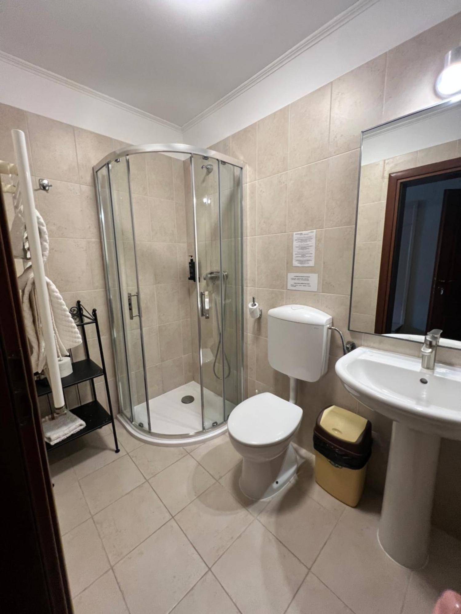 טימישוארה Park Villa - Boutique Hotel מראה חיצוני תמונה